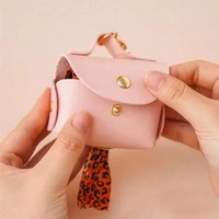 Pochette de Luxe Compacte pour Friandises et Snacks pour Chien, Distributeur de Sacs à Déchets Réglable et Étanche avec Fermeture Éclair - Accessoire Portable pour Promenades en Extérieur