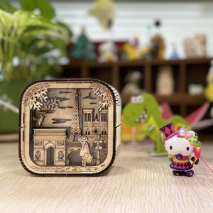 Bóng Của Cột Mốc Paris Nổi Tiếng Tạo Ra Một Màn Trình Diễn Ánh Sáng Mê Hoặc Thông Qua Các Mảnh Ghép Tự Làm Đồ Gỗ Thủ Công 3D - Product Image 2