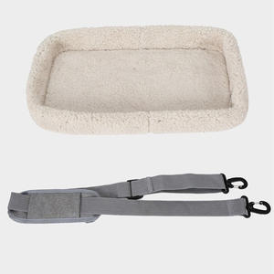 Tas Jinjing Hewan Peliharaan Portabel Berbahan 600D Kationik yang Bernapas untuk Kucing & Anjing Kecil, Cocok untuk Perjalanan Mobil - Product Image 4