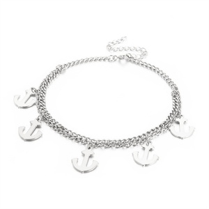 Bracelet de bijouterie fine en acier inoxydable plaqué or avec breloque papillon - Product Image 2