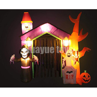 Château gonflable de maison hantée d'arche gonflable de 3*3*2.6m d'Halloween avec le décor de lumières de squelette, de fantôme, d'arbre et de citrouille