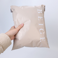 Sachet d'Expédition Personnalisé avec Logo Imprimé Kaki Clair Recyclé pour Vêtements