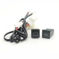 Chargeur rapide pour voiture Double QC3.0 USB PD Chargeur de téléphone Adaptateur d'interface de prise Compatible pour VW Golf 5 Pour VW Golf 6 Accessoires