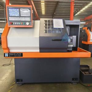 Anpassbare CK6130 CK6132 Horizontale Einspindel-Digital-<span class=keywords><strong>CNC</strong></span>-Drehmaschine mit Siemens-Steuerung und verschiedenen Steuerungssystemoptionen - Product Image 1