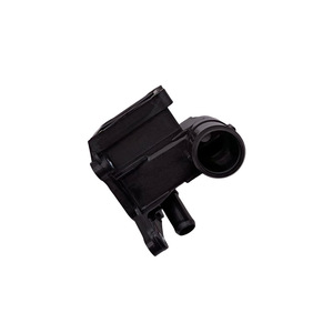 Mazda <b>Radiator</b> Hose Connector LF94-15-17Z Four Way Water Outlet For Mazda 6 5 3 8 CX-7 Replacement Part - Product Image 2