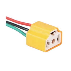 Factory Bộ Chuyển Đổi Bóng Đèn Pha Halogen Cho Xe Hơi H7 Bộ Chuyển Đổi Bóng Đèn Halogen H1 H7 H4 Bộ Chuyển Đổi Đế Bóng Đèn Pha Led - Product Image 1