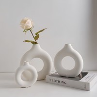 Vase créatif en forme de donut, style nordique, polyvalent, luxe léger, rétro, pour fleurs séchées, arrangement floral, ornements décoratifs