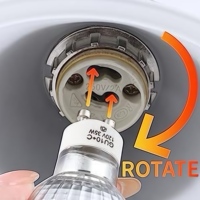 Lampe de bureau en métal réglable avec fonction chauffe-bougie d'aromathérapie pour utilisation au chevet et sur le bureau