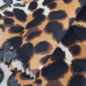 <span class=keywords><strong>Rayon</strong></span> viscosa tessuto modale <span class=keywords><strong>Rayon</strong></span> tessuto stampato <span class=keywords><strong>Rayon</strong></span> ragazza tessuto per il vestito - Product Image 4