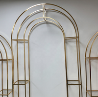 Arche Métallique Dorée Décorative – Support Élégant pour Scène de Mariage, Idéal pour Drapage Floral et Décoration de Cérémonie