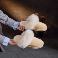 Bottes de neige courtes à semelle basse pour femme, nouveau style hiver 2026, à enfiler, dessus en daim, doublure en fausse fourrure, caoutchouc thermoplastique