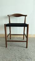 Chaise de salle à manger en bois massif de caoutchouc, dossier incurvé en corne de taureau, assise en rotin tressé, chaise d'appoint commerciale pour projet hôtelier FFE - Vente directe usine