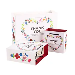 פסטיבל סיטונאי שקית אריזת מתנה נייר יפה לב פרח לבן תודה שקית מתנה כף יד