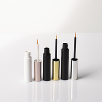 Vente en gros Tube Eyeline vide fantaisie noir Conteneur givré populaire de 5.5ml Tube de mascara de couleur personnalisée avec baguette
