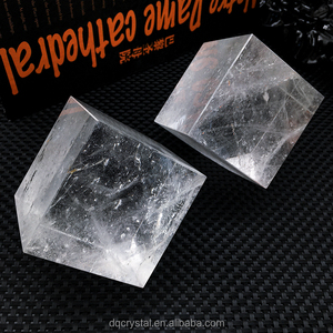 Cubo di Cristallo di Quarzo <span class=keywords><strong>Naturale</strong></span> Intagliato a Mano di Alta Qualità per Decorazione Casa - Product Image 1