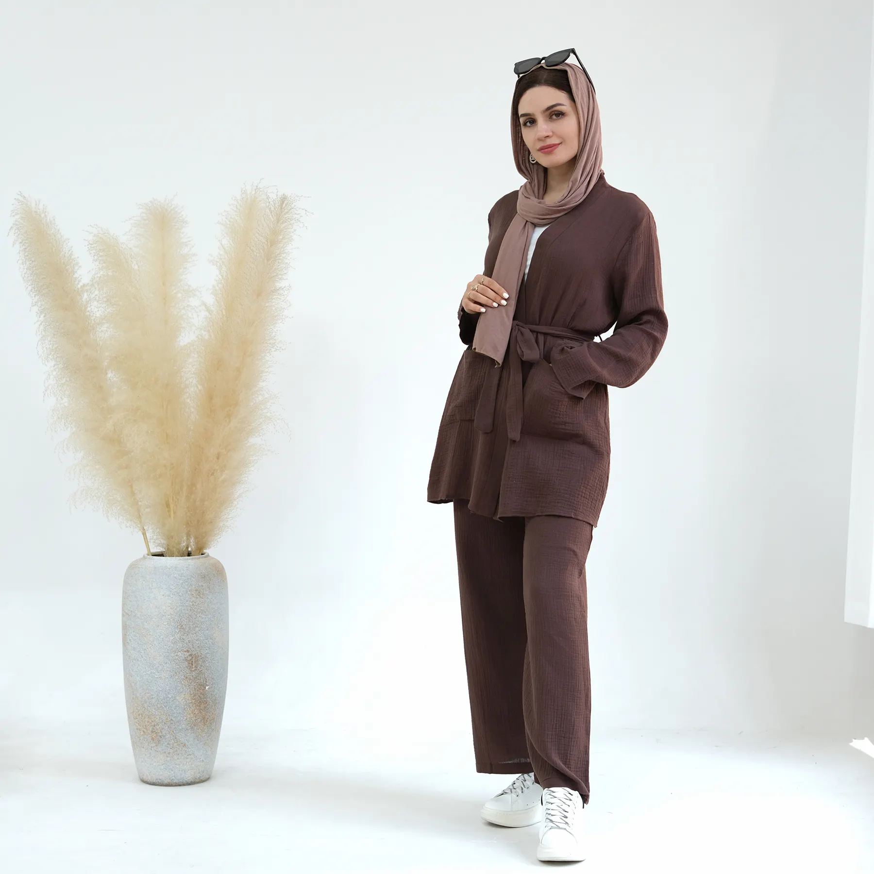 2023 Loriya Newest Fashion Cotton Long Sleeve Islamic Clothing Solid Color Top Shirt for Muslim Women