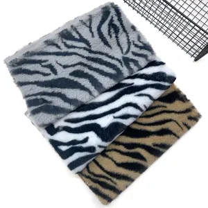 Inventory of 1cm leopard print synthetic fur fabric 100% polyester fiber approximately 65g with high color fastness