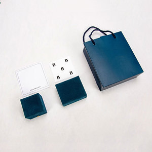 Sacs en papier kraft de luxe personnalisés en gros pour l'emballage de cadeaux - Product Image 5