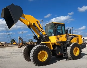 รถตักล้อยาง KOMATSU WA380 ขนาด 3 ลูกบาศก์เมตร ราคาโรงงาน ขาย - Product Image 4