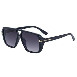 Gafas de Sol Tory Burch con Marco Cuadrado Negro, Protección UV400, Unisex, para Conducir - Product Image 1