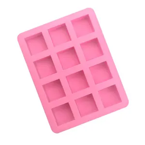 Stampo in Silicone rettangolare di base a 12 cavità per stampo per sapone artigianale fatto in casa stampo per dolci vassoio per cubetti di ghiaccio