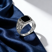 Kaanjewelry Men's Oval Black Onyx Rhodium Plated 925 Sterling Silver Signet Ring Antique Pattern Engraved Gemstone for Gift