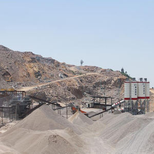 Trituradora de roca de gran capacidad, máquina trituradora de piedra, tolva en trituradora de piedra - Product Image 4