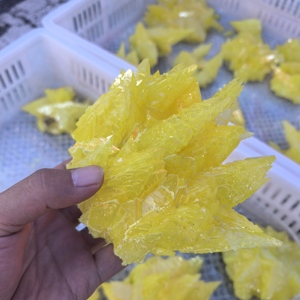 Cristaux de <span class=keywords><strong>soufre</strong></span> jaunes naturels de haute qualité, spécimen de roche minérale de quartz, cluster de cristaux de <span class=keywords><strong>soufre</strong></span> pour la décoration - Product Image 3