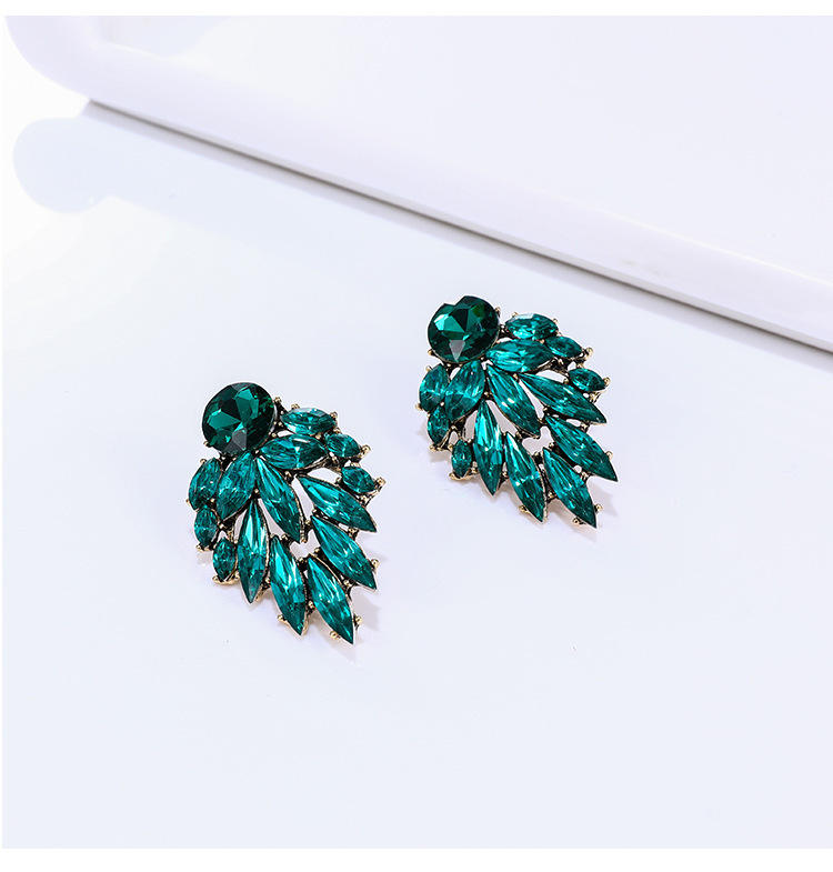 สีเขียว