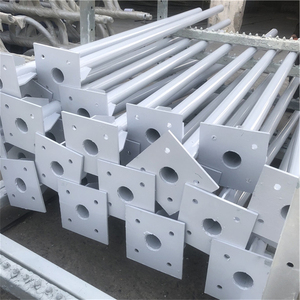 เสาไฟถนนพลังงานแสงอาทิตย์ขนาด 10 เมตร 16 ฟุต ชุบกัลวาไนซ์แบบจุ่มร้อน - Product Image 5
