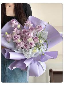 Papel de Regalo Impermeable de 56 cm x 10 yardas con Diseño Floral para Ramos de Flores, Papel de Envolver Floral Coreano, Papel de Regalo para Floristas - Product Image 4