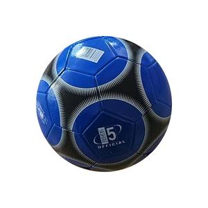 Ballon de football de taille 5 en cuir PU cousu à la machine avec logo personnalisé de haute qualité pour le jeu en plein air - Product Image 5