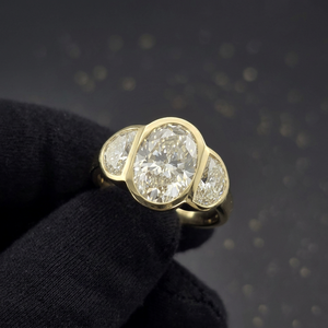 Anillo de Oro Amarillo Sólido con Diamantes Cultivados en Laboratorio, Corte Alargado Tipo Cojín, Cinco Piedras, Media Luna, Baguette, Corte Escalonado, Joyería de Múltiples Niveles - Product Image 1