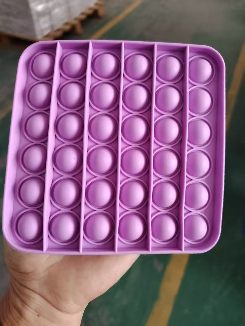 Carré violet