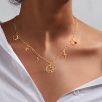 OUYIN JEWELRY Collier chaîne Hip Hop multi-éléments style trombone, avec motifs Croissant, Éclair, Planète, Étoile, en Zircon, en laiton doré