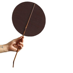 Éventail en bambou avec manche œil de phénix, grande taille, couleur laquée, objet d'art de collection - Product Image 5