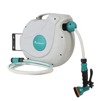 Carrete de Manguera de Jardín Ajustable para Montar en la Pared con Manguera de PVC Retráctil, Diseño Anti-UV y Rebobinado Automático para Riego en Exteriores