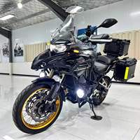 Moto tout-terrain de tourisme d'occasion Benelli TRK552X ADV 550cc bicylindre à essence pour l'exportation