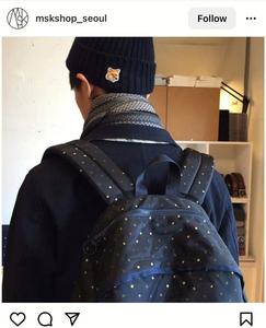 หมวกบีนนี่ปักลายสุนัขจิ้งจอก Maison Kitsune ผ้าถักลายนูน ขนสัตว์ อุ่นสบายสำหรับฤดูหนาว สไตล์ลำลอง สตรีทแวร์ สำหรับผู้ชายและผู้หญิง - Product Image 4
