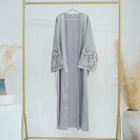 Nouvelle Robe Musulmane Dubai Abaya 2025 en Satin Noir Broderie Florale pour Femme – Vêtements Ethniques Pudiques Islamiques