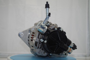 Para Hyundai H1 <span class=keywords><strong>alternador</strong></span> 2,5 A002T82899 A003TN0699 A2T82899 <span class=keywords><strong>Mitsubishi</strong></span> <span class=keywords><strong>L200</strong></span> L300 del <span class=keywords><strong>alternador</strong></span> del camión 12V 90A - Product Image 2