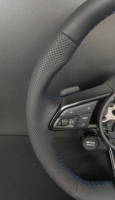 Volant universel en cuir/sport pour Audi A3/A4/A5/Q3/Q5/Q7/S8/A6/R8 avec marquage bleu