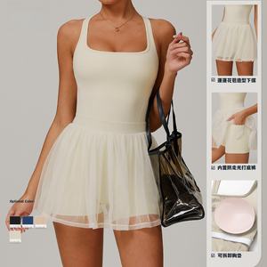 Gaun Tenis Wanita Model Terusan Kerah Kotak Celana Pendek Bahan Polyester Daur Ulang untuk Pilates dan Olahraga - Product Image 4