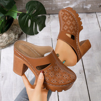 Personnalisation d'usine, personnalisation du logo, OEM, OED, sabots à semelle épaisse, chaussures Mueller, chaussures pour femmes, boucle en métal, style rétro, usage quotidien