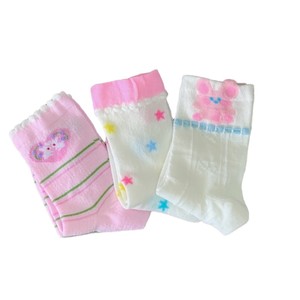 Calcetines de media pantorrilla para mujer, transpirables, absorbentes del sudor, con diseño de conejo de dibujos animados, diseño de estrellas blancas y rosas, calcetines de moda juvenil - Product Image 4