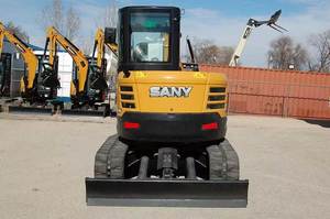 Excavadora China Original de 5 Toneladas, Microexcavadora Marca China SY50U con Sala de Control Inteligente en Stock - Product Image 5