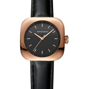 Elegante reloj cuadrado pequeño dorado Banda de acero inoxidable Diseño clásico para mujer - Product Image 4