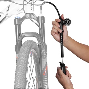 <span class=keywords><strong>Pompe</strong></span> à vélo en alliage d'aluminium <span class=keywords><strong>GIYO</strong></span> GS02D, portable, 300 PSI, mini <span class=keywords><strong>pompe</strong></span> manuelle haute pression pour vélo - Product Image 6