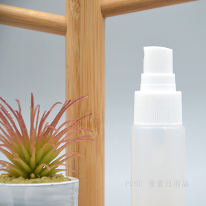 Botella de Spray Semitransparente Pusu de 10 ml, Tamaño Viaje, para Muestras de Cosméticos, Botella Vacía con Cabezal de Spray - Product Image 3