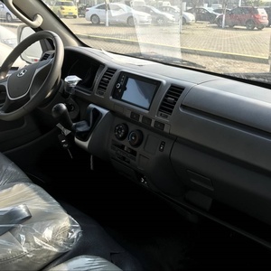 Minibús Diésel de 15 Plazas Usado, Excelente <span class=keywords><strong>Precio</strong></span>, Muy Cómodo y Lujoso Autobús de Transporte para Viajes de Negocios y Vacaciones - Product Image 3